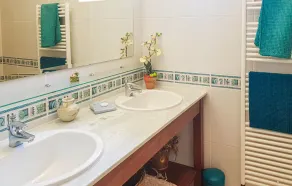 3 Bedroom Awesome Home In Ardentes - Image 3