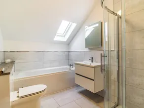 4 bedroom accommodation in Wicken, near Soham - Image 2