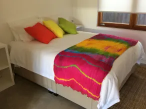 Studio Rouge in heart of old Bowral only minutes walk to shops and restaurants - Image 4
