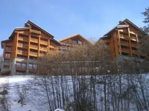 250 meters from the ski slope, ground floor, TV, 25 square meters, Méribel - Image 5