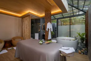 SINAE Phuket Luxury Hotel - Image 2