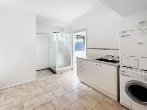 Family Getaway - Beach House - Image 5