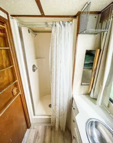 Happy’s Houseboat Key West - Image 2