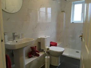 Comfy, cosy, rural, getaway, Wiltshire - Relax and enjoy a peaceful getaway. - Image 3
