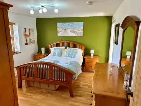 YR ENCIL, pet friendly, with a garden in Gaerwen - Image 5