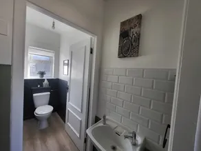 Foxes Rest - 4 Bedroom House - Image 3