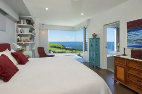 ELANORA GERROA -Stunning ocean views. - Image 5