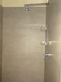 Eine unabhängige moderne Wohnung mit zwei Schlafzimmern - Image 5