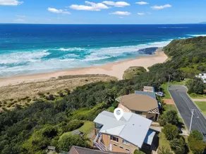 Waters Edge - beachside home near Rennies Beach - Image 3