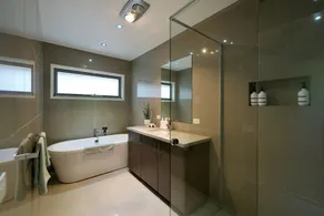 June/July school holidays. Stay 5 pay 4  - Image 4