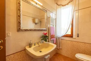 Appartamento per vacanze \"Casa Vacanze Mongili\" con piscina privata, balcone e Wi-Fi - Image 4