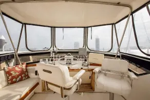 Spacious & Comfy 2BR/2Bath Yacht -Toasty Heat- On Freedom Trail-Walk to Downtown - Image 2