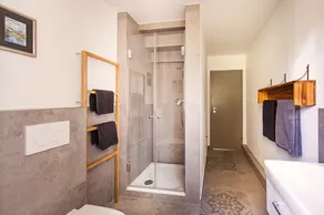 Casa de férias com uma piscina privada e sauna em um idílio rural - Image 5