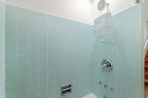 2 Bedroom Cabin in the Woods - Image 3