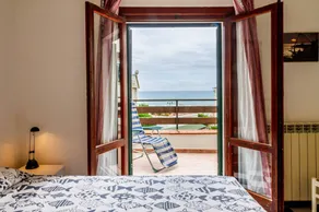 Appartement « Vue sur Mer Castiglione » avec vue mer et balcon - Image 4