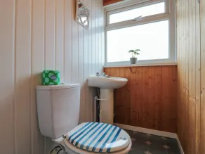 Holyrood Lodge - Image 3