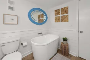 Oceanfront Condominium with Great Amenities - Image 3