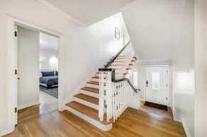 7,000 sqft Luxury Downtown Estate - Hot Tub - Sleeps 18 - 17% Off Monthly Stays - Image 2