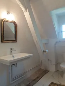 Très Jolie Maison Ancienne, Très Confortable, Dominant la Vallée du Loir - Image 5