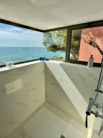 villa på den rolige lysende hav og naturlige omgivelser - Image 4