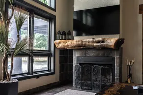 The perfect stay- 6 Bedroom, 4 Bath with a  HOT TUB - Image 2