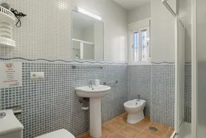 Holiday home with large garden - Casa Nesenka 1 - Image 3