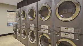 1 Bedroom | Free Breakfast. Indoor Pool - Image 4