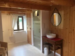 Gîte de la rivière casa independiente 2 personas en MUROL - Image 3