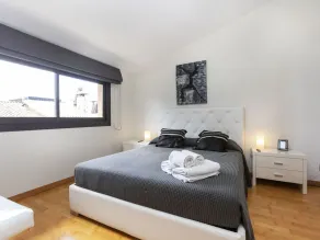 Smuk privat feriebolig for 7 personer med privat pool, klimaanlæg, WIFI, TV og gårdhave - Image 5