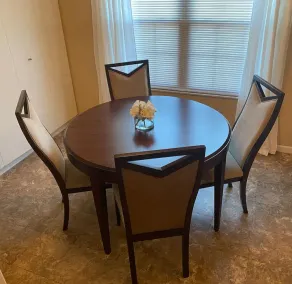3933 S Valley Brook Drive · ✪ Ed's Englewood well furnished home ✪ - Image 5