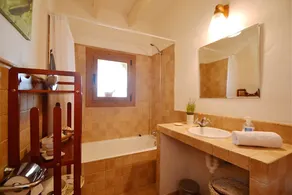 Country House 'Sa Volta' with Mountain View, Wi-Fi and Air Conditioning - Image 2
