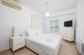Villa Pelagos Blue - Cuatro Habitaciones Villa, Capacidad 8 - Image 5
