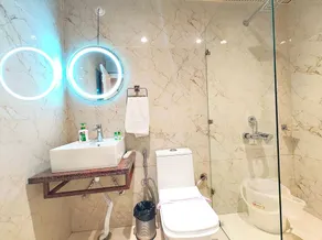 Hotel New Gayatri Near Prem Mandir - Image 4