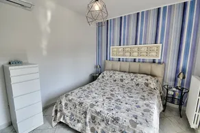 Villa Tania: A welcoming three-story independent house situated at a short distance from the beach, with Free WI-FI. - Image 4