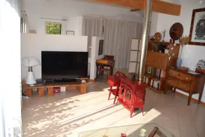 Vivienda unifamiliar climatizada de 60m2 con jardín. - Image 2
