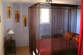Grande casa contemporanea con giardino - Image 3