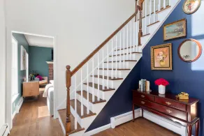 Traditional Immaculate Updated Home- Heated Pool, Gym, Yard- Close to EH and Sag - Image 2