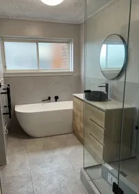 Seaford - Seabreeze; Beautiful Beachfront, 2-Bedroom Apartment - WiFi, Netflix. - Image 3