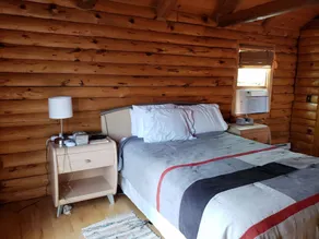 Hyr en timmerhus på en privat halvö vid Northwood Lake. Njut av paradiset! - Image 5