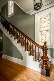 Entire Victorian Mansion - Near Main St & Farmer’s Mkt - Sleeps12 - Image 2
