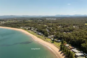 Shell Cottage: Spacious Family Accommodation 2 min Walk to Beach & Ocean views - Image 5