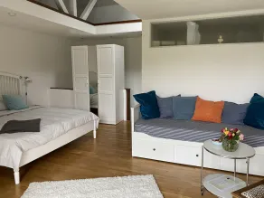 Vacanze vicino alla spiaggia in un cortile convertito - Image 3