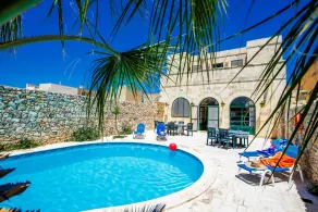 Un verdaderamente impresionante -detac granja hed semi con piscina exterior y piscina interior climatizada - Image 5
