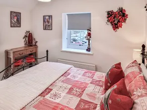 3 chambres à coucher à Cheddar - Image 5