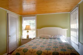 COASTAL COTTAGE AT OLD COLORADO INN - Image 4
