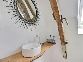 Elegant Neulliac Holiday Home for 15 - Image 2