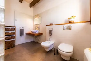Country House 'Can Simonet' with Private Pool, Wi-Fi and Air Conditioning - Image 4