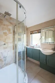 The Cove -  an apartment that sleeps 4 guests  in 2 bedrooms - Image 3