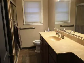 5 Star Location - Image 3