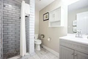 Sea Breeze -Great Location! - Image 3
